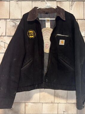 Carhartt Black Duck Detroit Jacket with Brown Corduroy Collar (2002 B01 BLK)